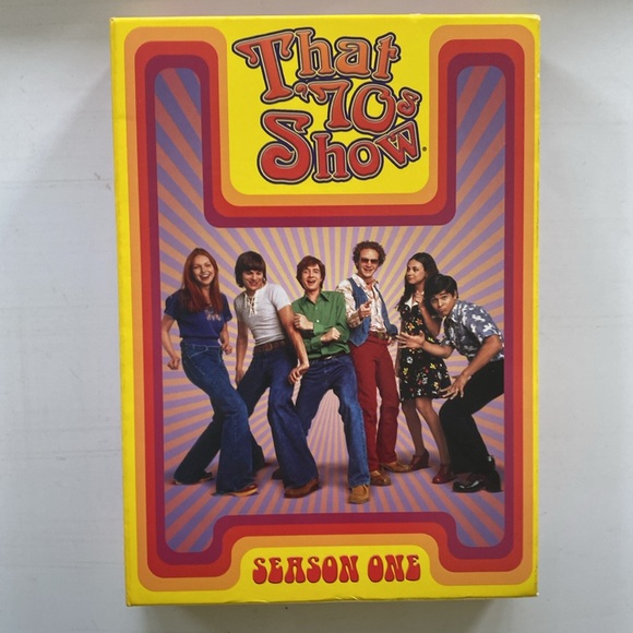 That 70’s Show Season One - 4 Disc DVD Set - 25 Episodes - Picture 13 of 13